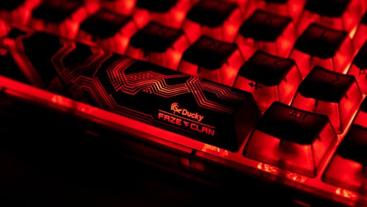 FaZe Clan et Ducky sortiront un clavier en édition limitée