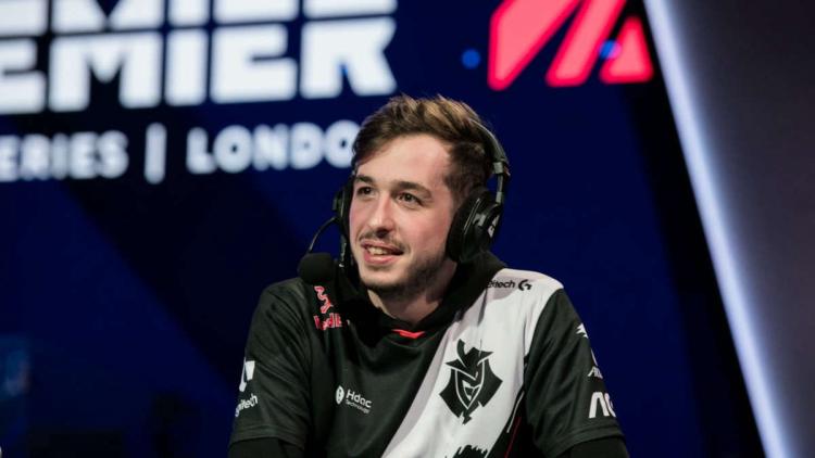 kennyS  : "Je me suis retrouvé le cul entre deux chaises sans savoir ce que je voulais vraiment faire"