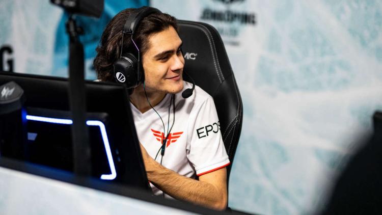 Meloo quitte la formation de départ Heroic pour Rainbow Six