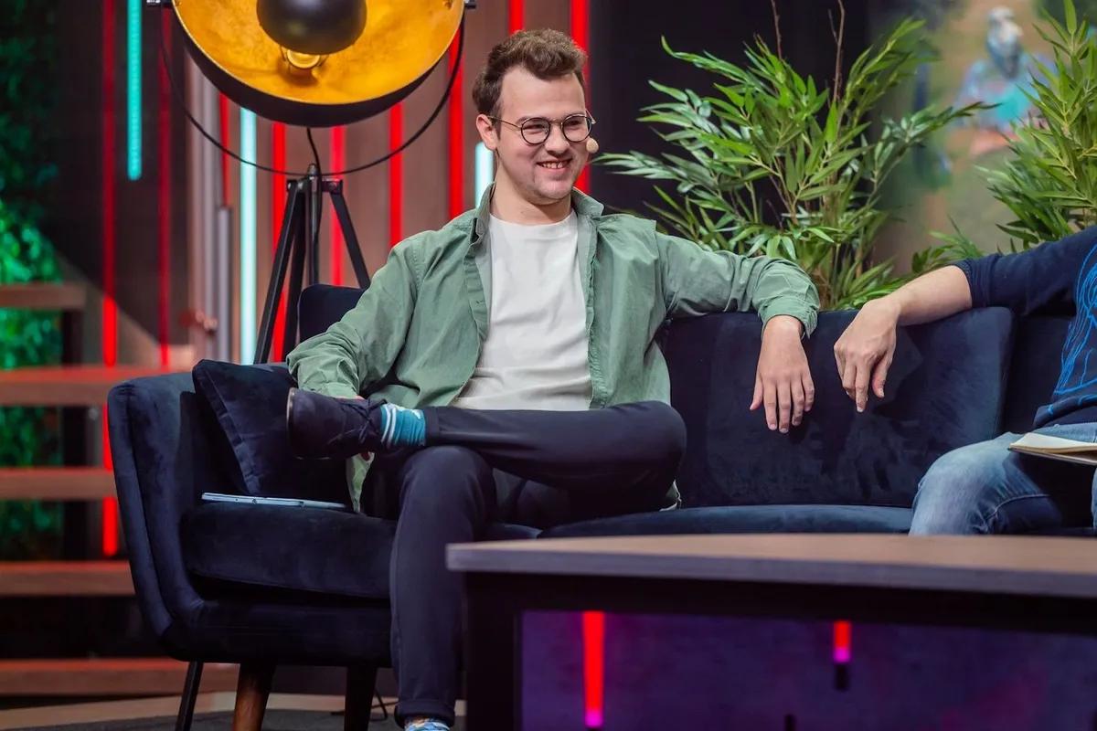 KheZu quitte son poste d'entraîneur de l'équipe Dota 2 d'OG