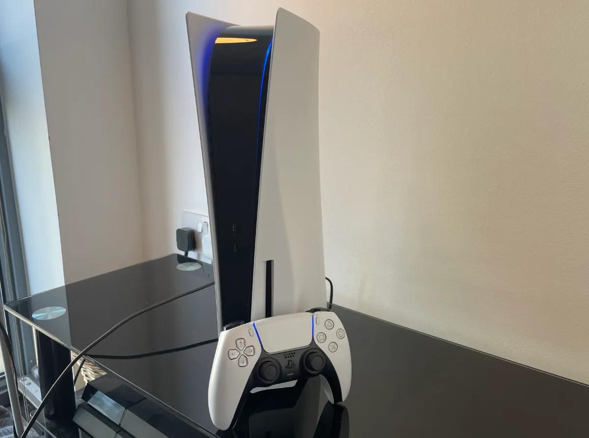 Sony baisse le prix de la PS5 juste après l'avoir augmenté
