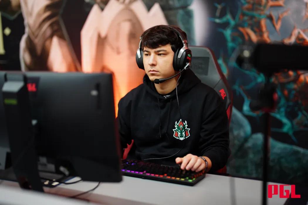 SoNNeikO réunit une nouvelle équipe de Dota 2 : Team Tea