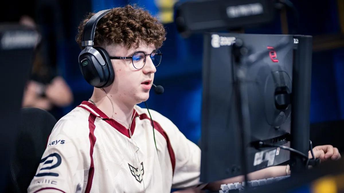 Les grands changements AWPer : hyped mis sur le banc, gr1ks de HEROIC rejoint le roster