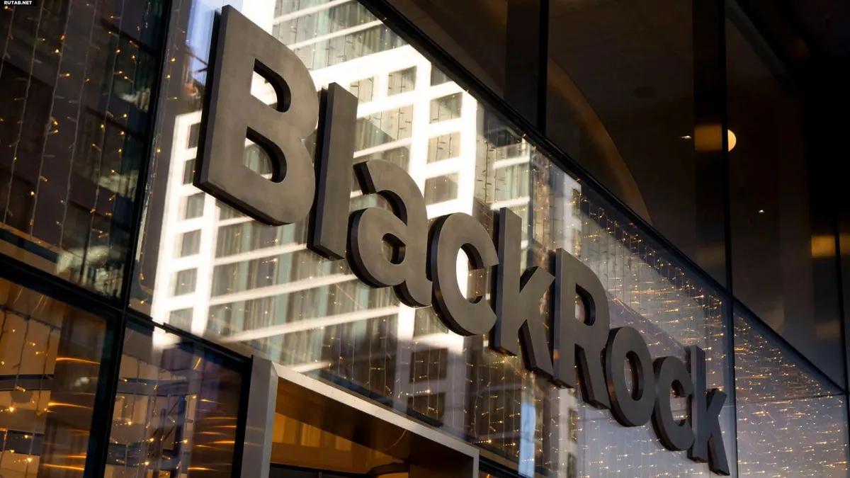 BlackRock poursuit ses transferts actifs de crypto-monnaies : 465 millions de dollars supplémentaires en BTC et ETH vers Coinbase Prime