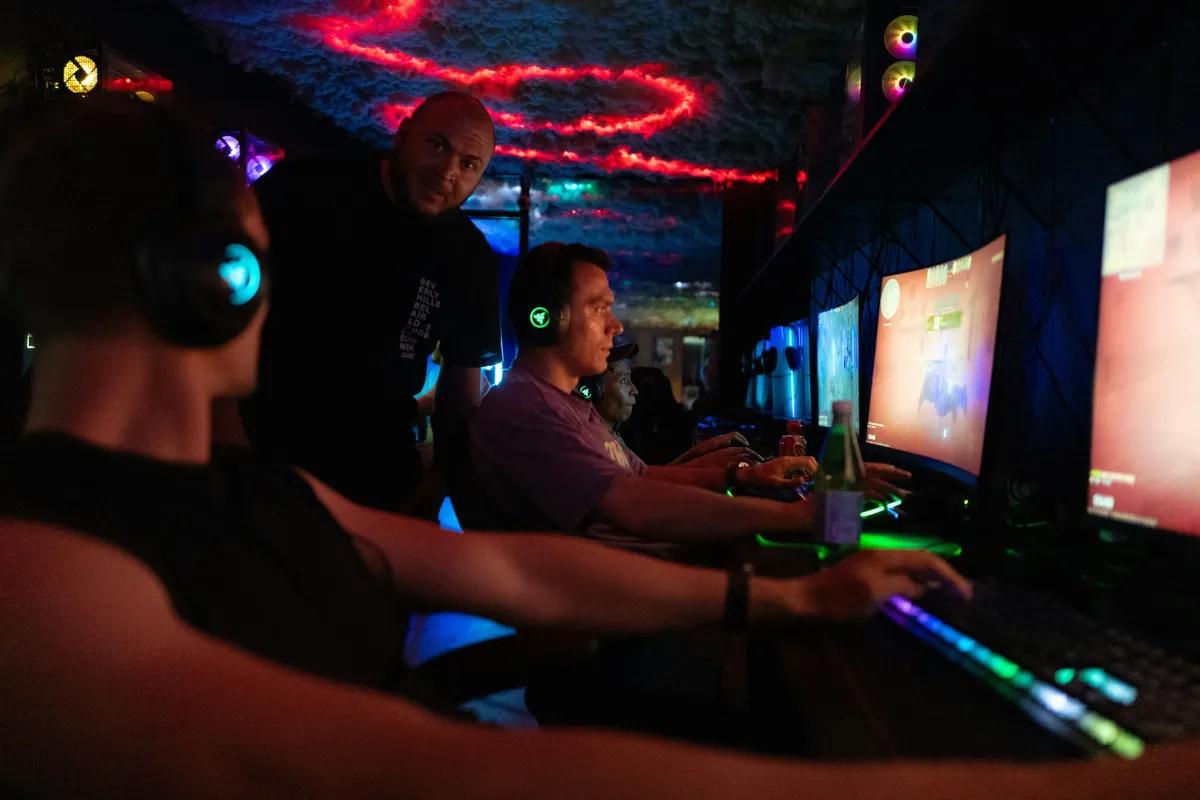 Impact des évolutions rapides du monde numérique sur les communautés eSport