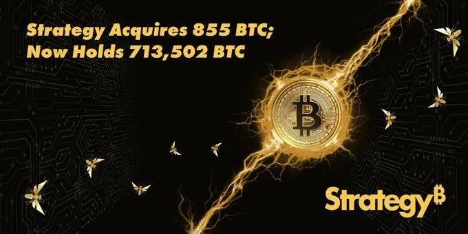 La stratégie de Michael Saylor est confrontée à près de 900 millions de dollars de pertes non réalisées alors que le bitcoin chute en dessous de son prix d'achat moyen.