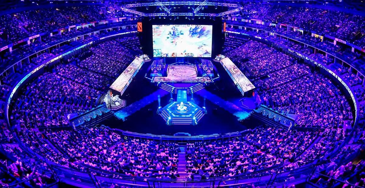 Du sang sur le clavier : Pourquoi les joueurs russes participent encore à des compétitions d'esports