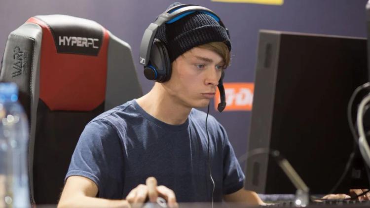 Brax confirme la fin de sa suspension suite au scandale de trucage de matchs d'iBUYPOWER