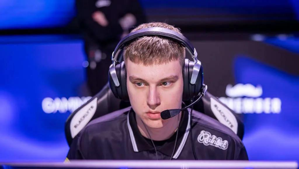 NiP Bench r1nkle : La star Dane stavn rejoint l'équipe