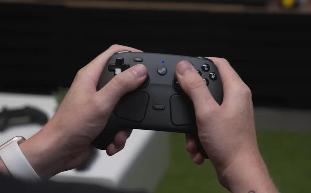 Valve propose la nouvelle manette Steam à 99 $ avec une sortie prévue le 4 mai.