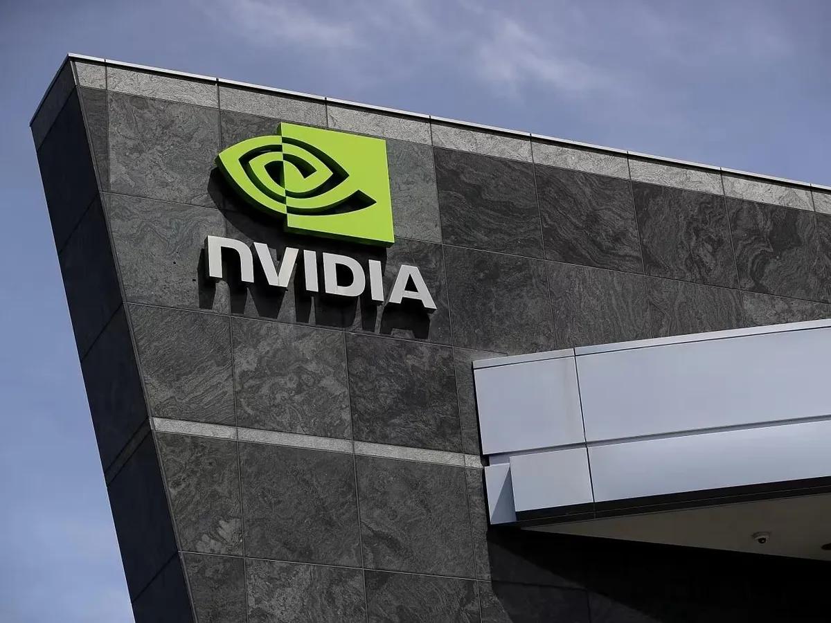 NVIDIA enregistre un chiffre d'affaires record de 81,6 milliards de dollars, mais retire discrètement les revenus liés aux jeux vidéo de son rapport financier.