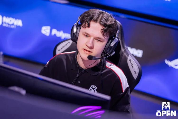 Andrii « npl » Kukharskyi en tête du classement ELO de FACEIT pour la saison 9