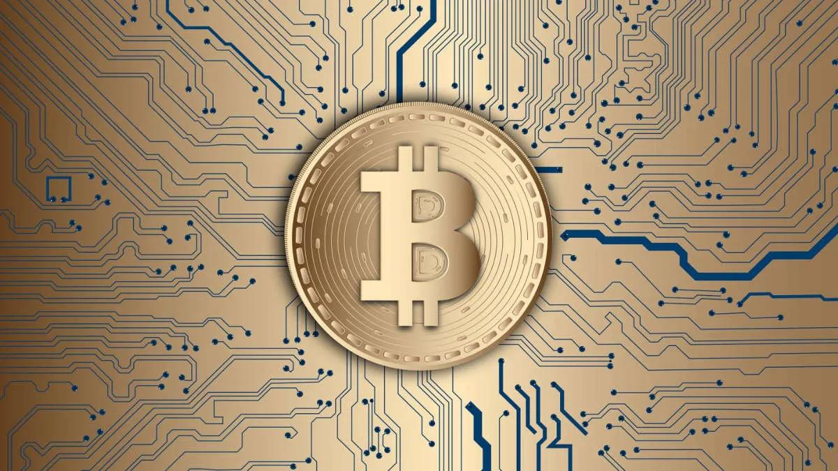 Bitcoin monte à 21 030 $