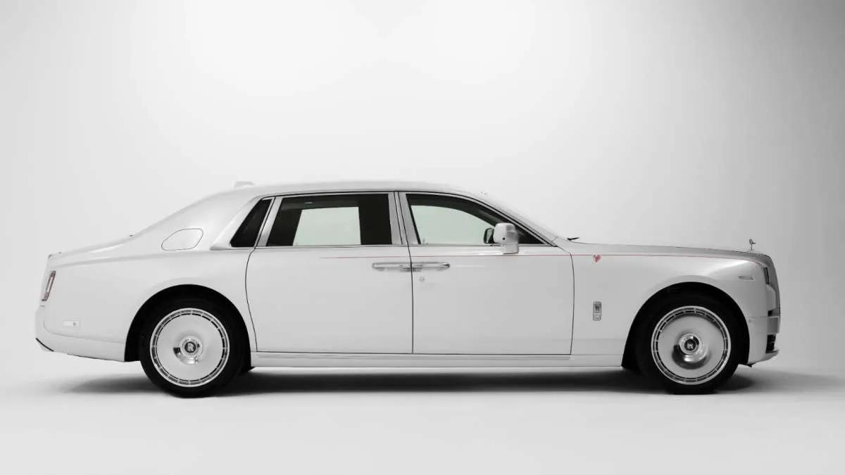 Rolls-Royce a lancé une collection NFT- composée de 6 jetons