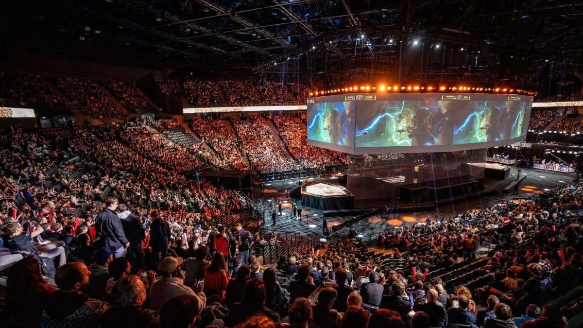 La France va créer un "écosystème esport national"