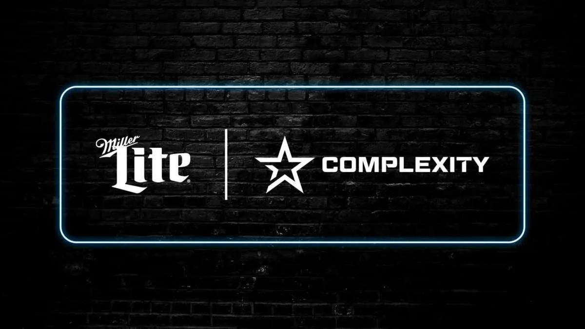 Complexity Gaming renouvelle son partenariat avec Miller Lite