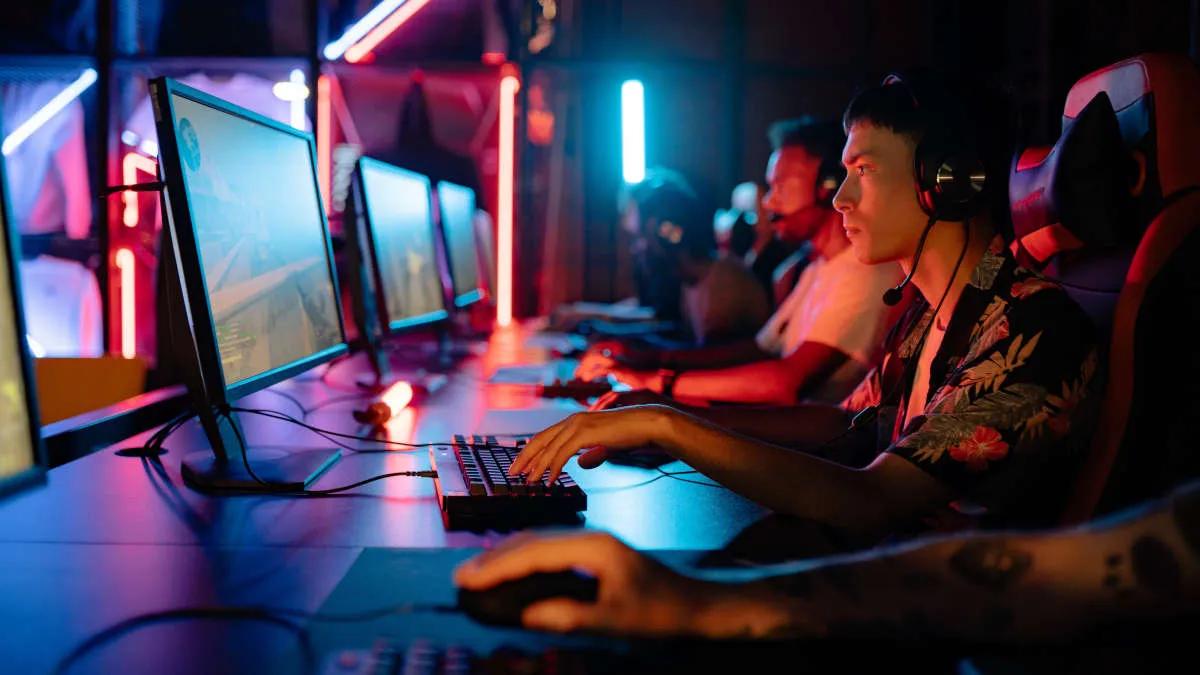 The intersection of online sportsbooks and esports: A thriving platform for a virtual competition