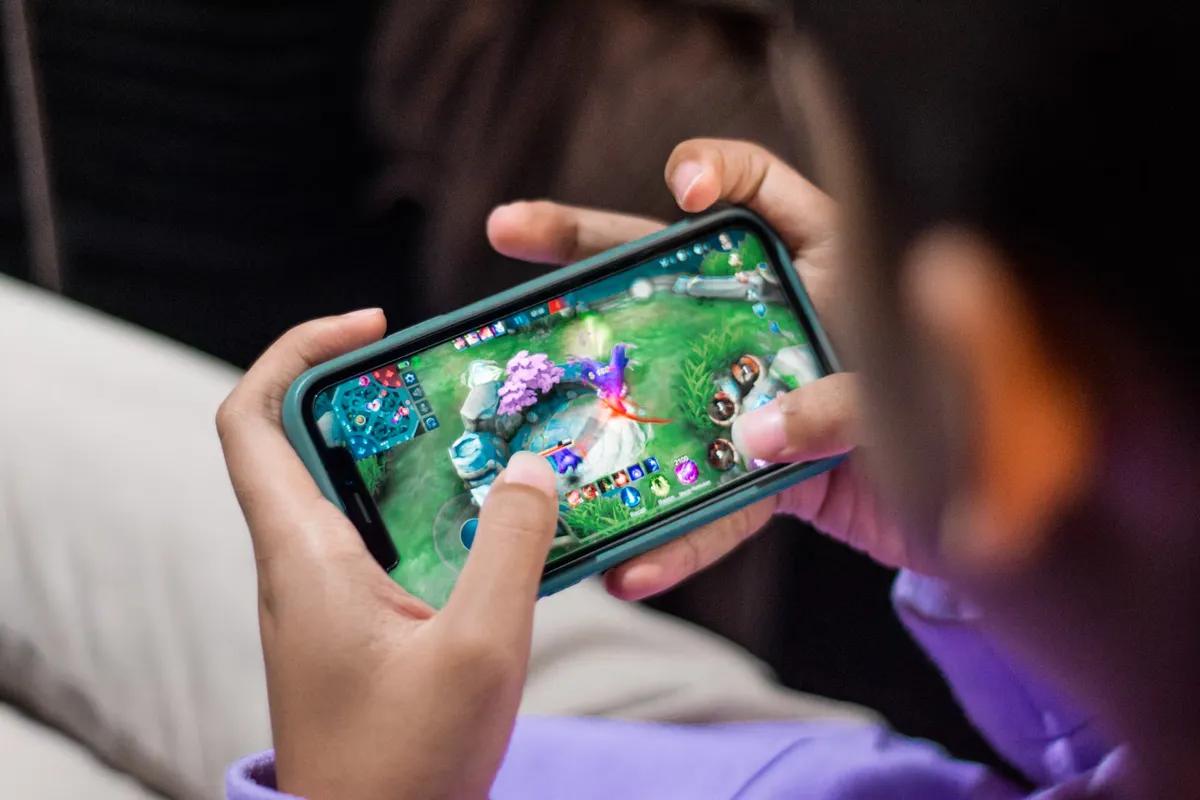 Comment gagner de l'argent avec les jeux mobiles ? Les 7 meilleurs modèles pour gagner de l'argent