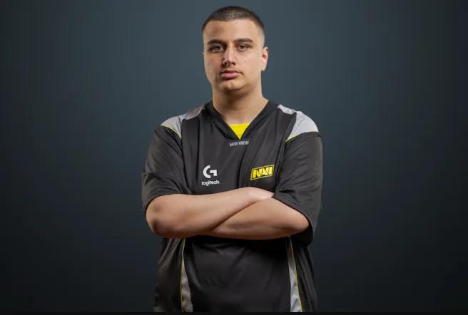 Exclusif : makazze parle de l'IEM Cologne, de son arrivée dans le roster principal de NAVI et de son jeu "Monkey Style".