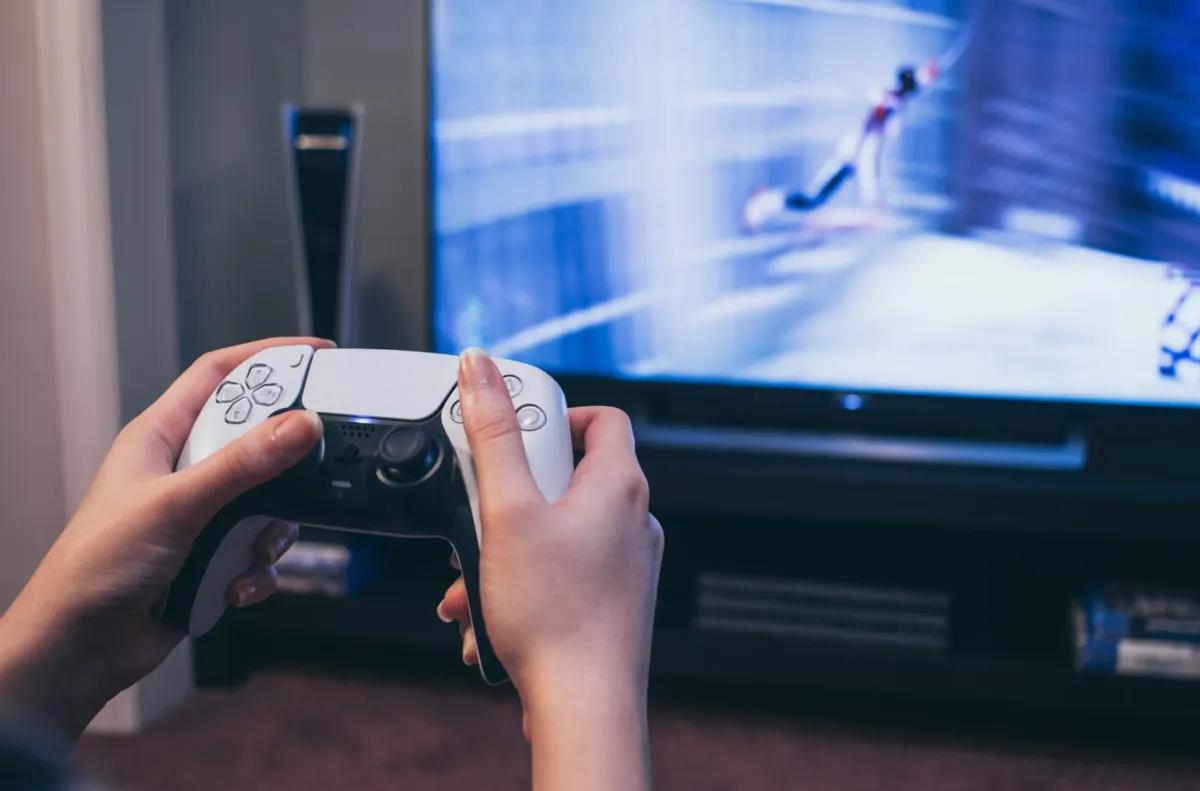 Les joueurs de PlayStation 5 sont perplexes après l'introduction par Sony de contrôles DRM discrets.