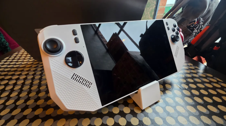 Le Claw A8 BZ2EM de MSI se positionne entre ses concurrents sans bouleverser la donne 2