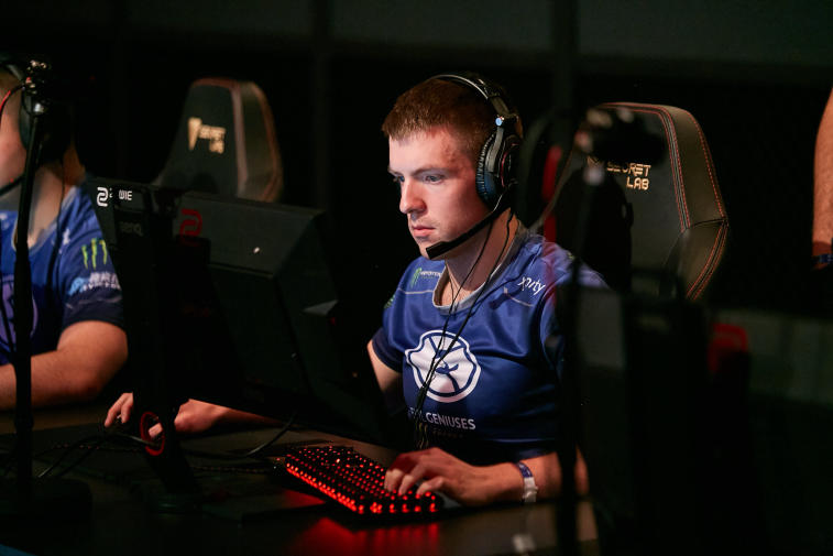 Stanislaw peut revenir à Evil Geniuses. Photo 1