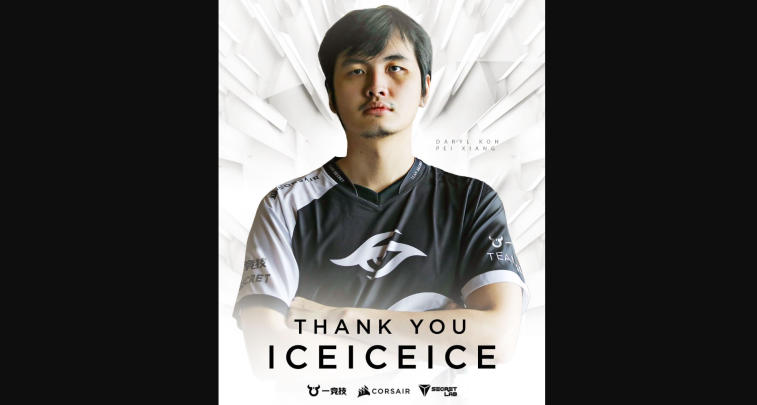 Iceiceice gauche Team Secret. Photo 1